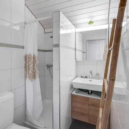 Bijou Du - Mit Pool Und Privatstrand Därligen