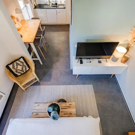 Bijou Du - Mit Pool Und Privatstrand 公寓 *